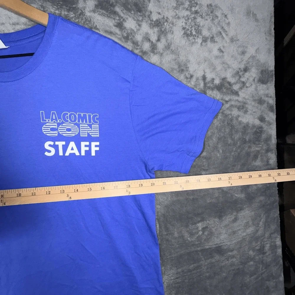 LA Comic Con Staff Mens T-Shirt L Blue Los Angeles Event Graphic Tee Collectible